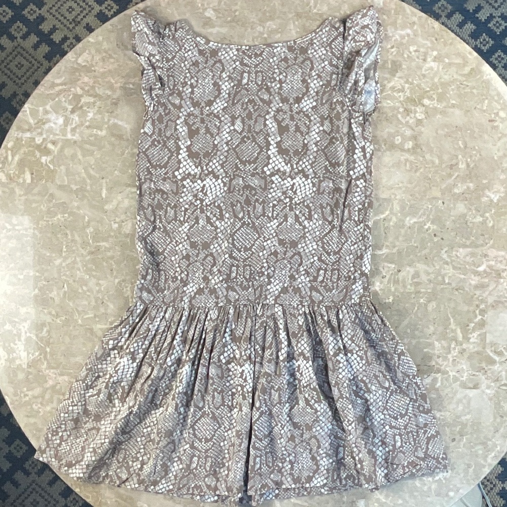 Gap Kids Brown Printed Dress with drop waist and flutter sleeve Size 8-9 - Picture 2 of 8